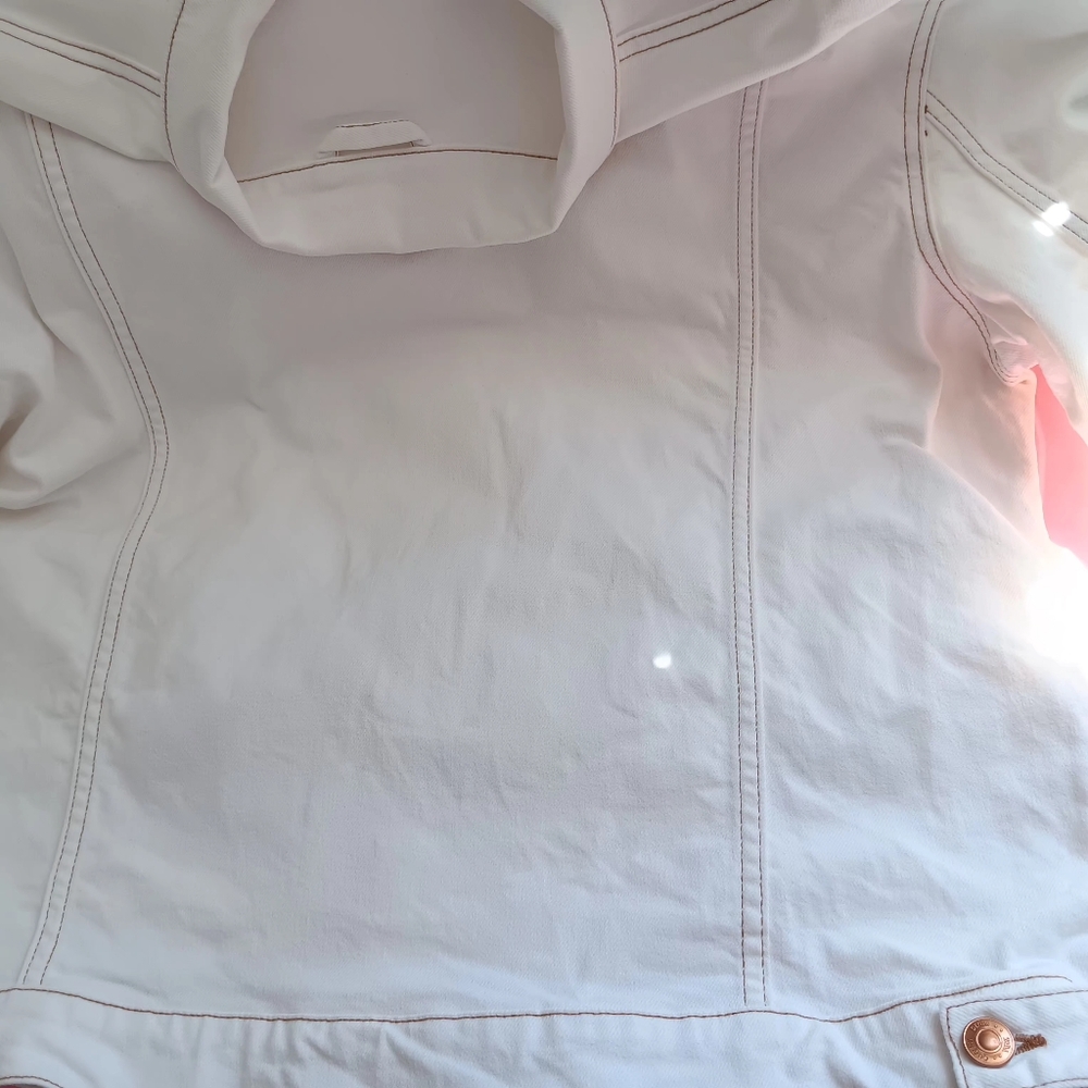 Zara White Performance Jacket - Picture 12 of 15